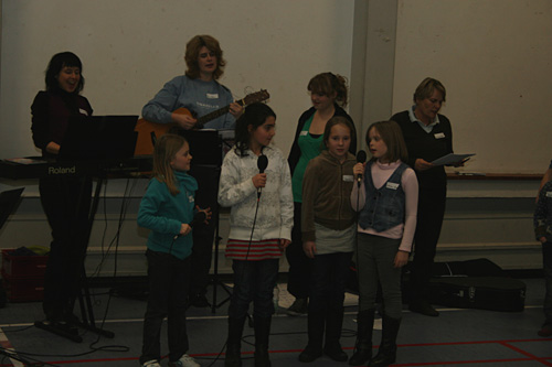 gospel_express_8_20100411_1493404016